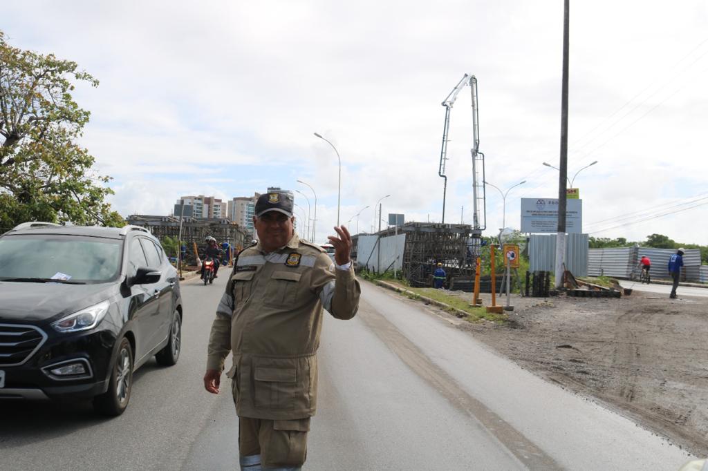Trânsito sobre a ponte do rio Poxim ficará em meia pista nesta quarta-feira, 15 - SMTT Aracaju